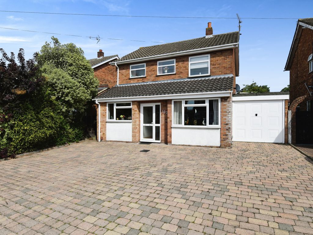 3 bed detached house for sale in Falmouth Road, Chelmsford CM1, £