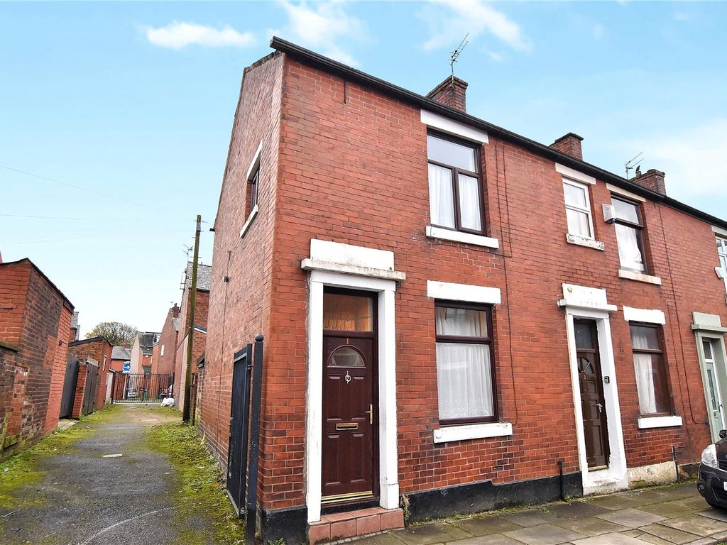 3 bed end terrace house for sale in Pike Street, Deeplish, Rochdale, Greater Manchester OL11, £