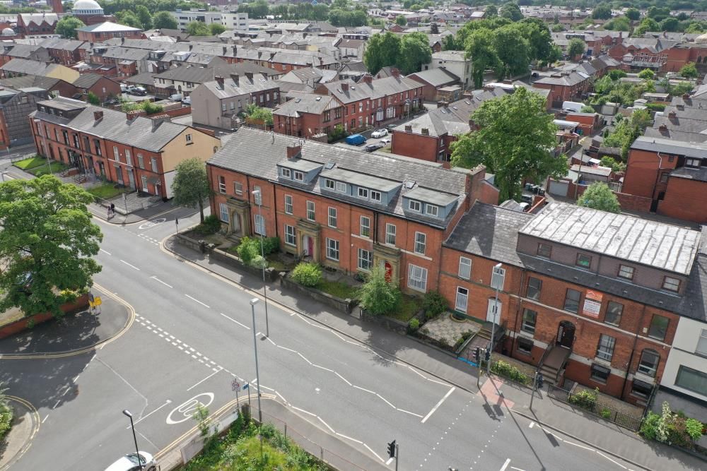 Office for sale in Drake Street, Rochdale OL11, £3,000 Zoopla