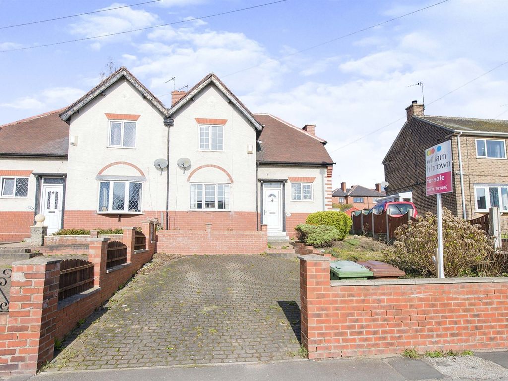 3 bed semidetached house for sale in Barnsley Road, Hemsworth