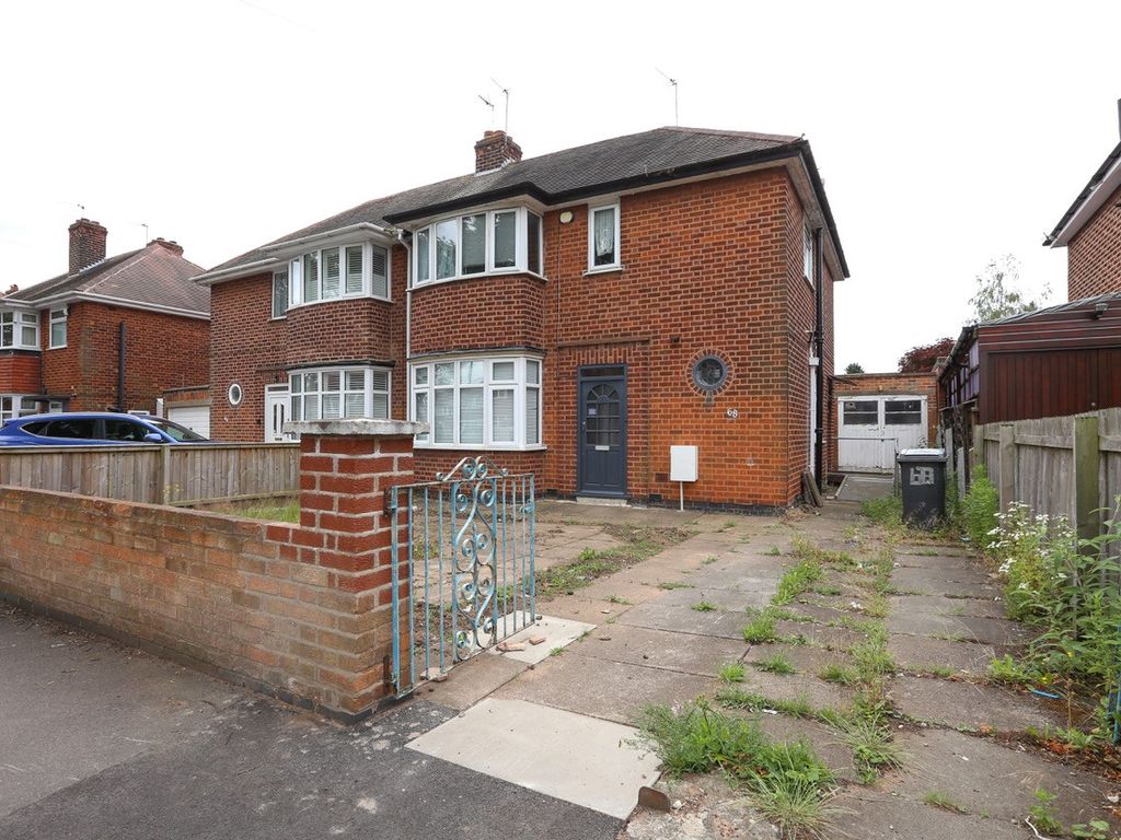 3 bed semidetached house to rent in Buckminster Road, Leicester LE3