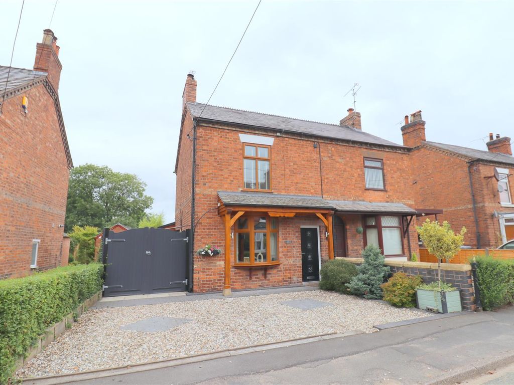 3 bed semidetached house for sale in Moorfields, Willaston, Nantwich