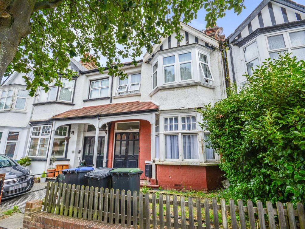 3 bed flat for sale in Norfolk Road, Cliftonville, Margate, Kent CT9