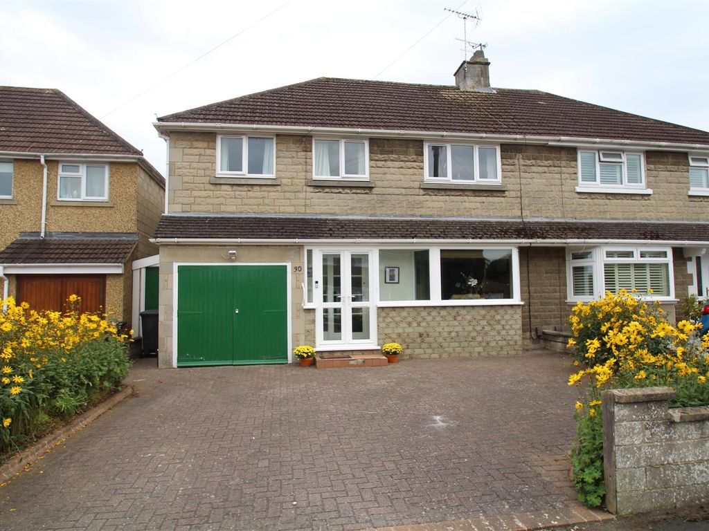 3 bed property for sale in Woodside Avenue, Old Walcot, Swindon SN3, £