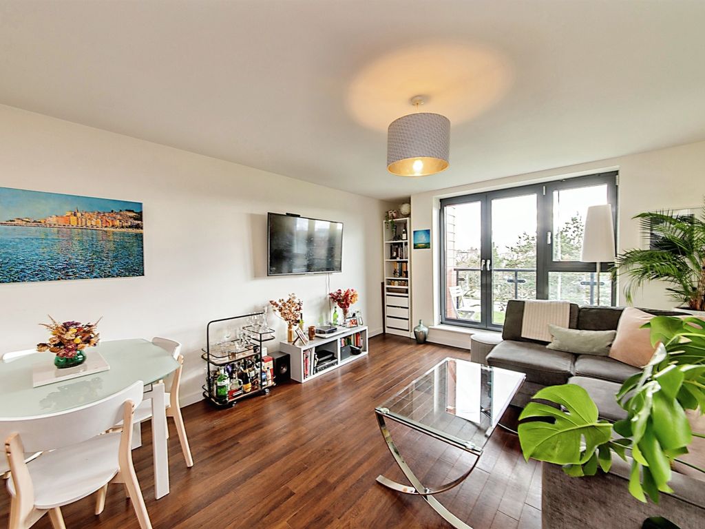 1 bed flat for sale in St. Albans Road, Watford WD17 Zoopla