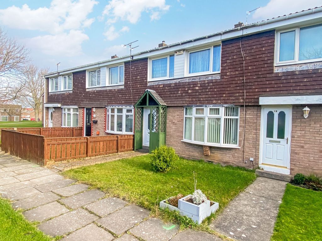 3 bed terraced house to rent in Cairnsmore Close, Cramlington NE23 Zoopla
