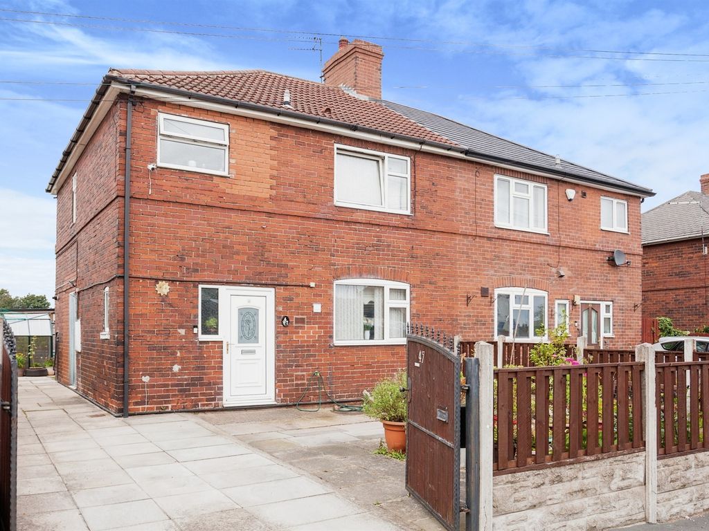 3 bed semidetached house for sale in Cow Lane, Ryhill, Wakefield WF4