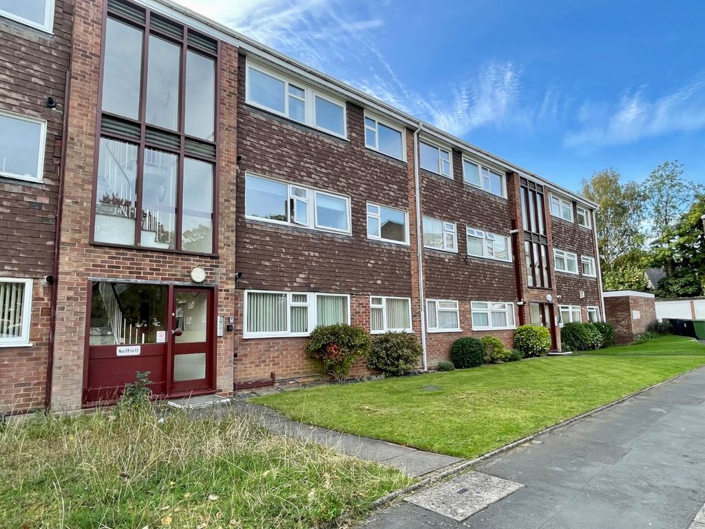 2 bed flat for sale in Camden Close, Castle Bromwich, Birmingham B36