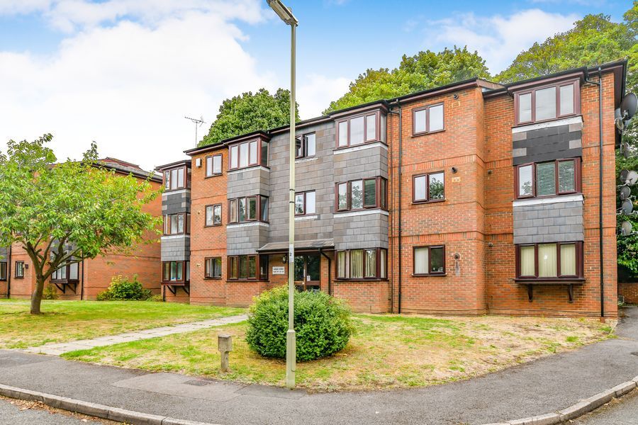 1 bed flat to rent in Redan Gardens, Aldershot GU12 Zoopla