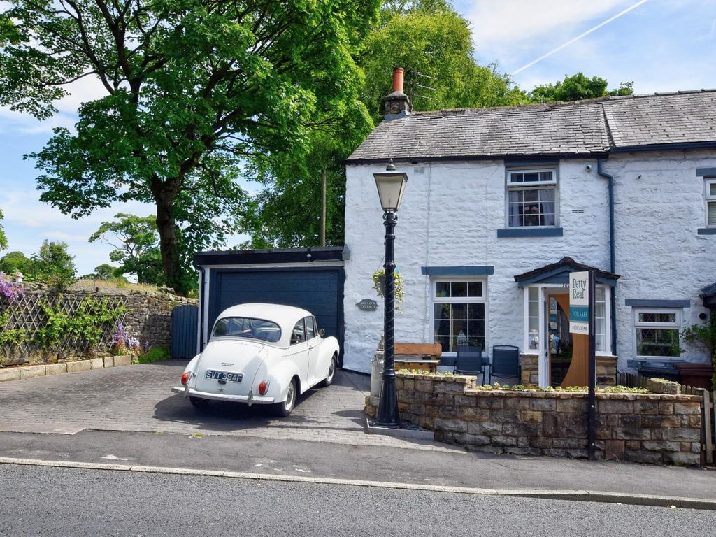 2 bed cottage for sale in Gisburn Road, Barrowford, Nelson BB9 Zoopla