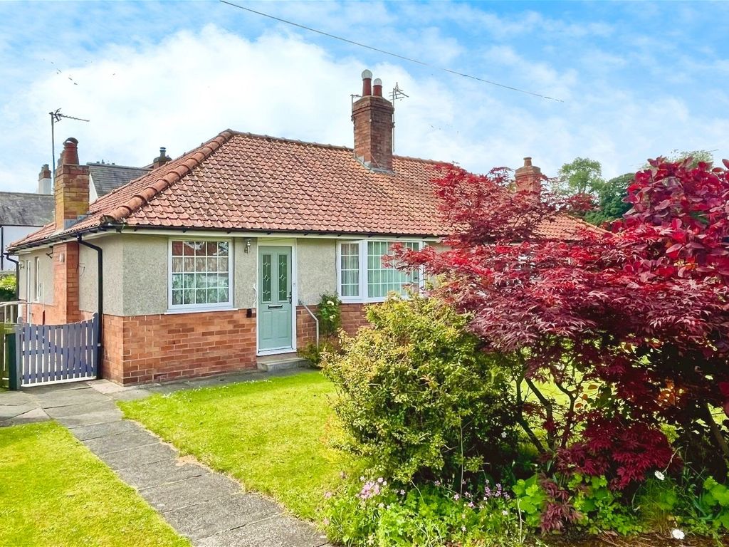 2 bed semidetached bungalow for sale in N E R Cottage Homes, Great