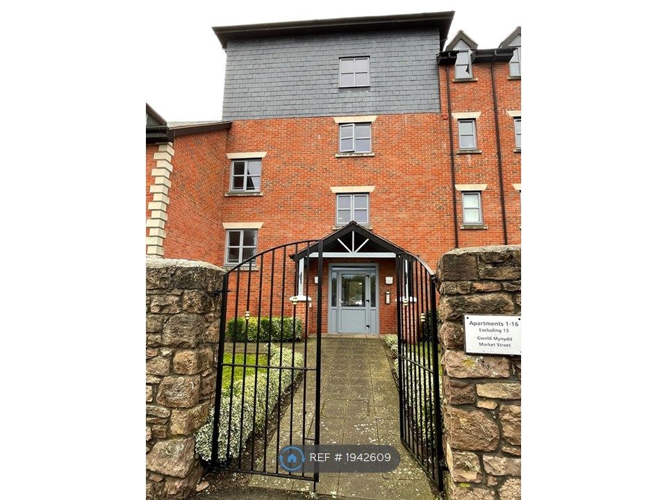 1 bed flat to rent in Market Street, Ruthin LL15, £750 pcm Zoopla