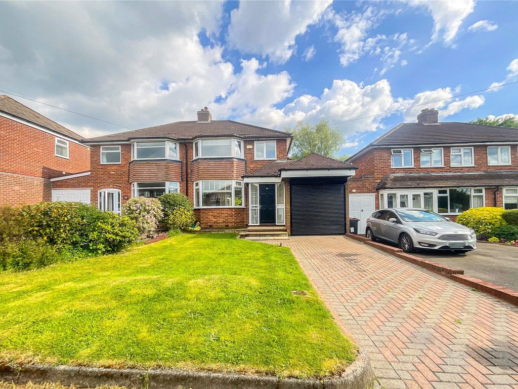 3 bed semidetached house for sale in Randle Drive, Sutton Coldfield