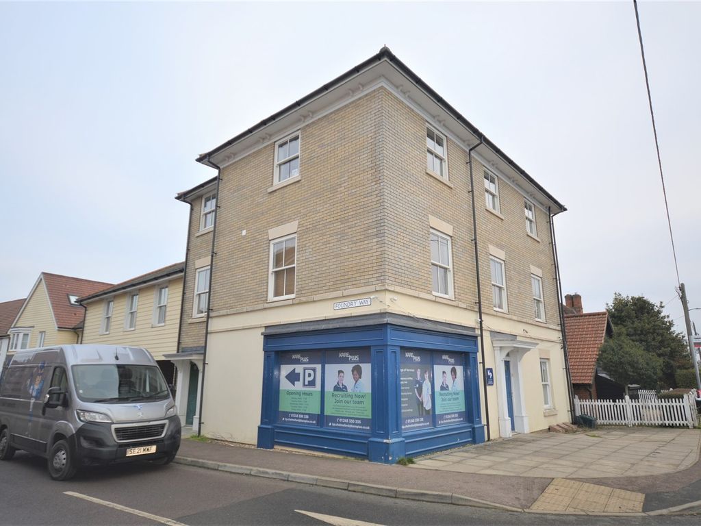 2 bed flat for sale in Goss House, Foundry Way, Rayne, Braintree CM77