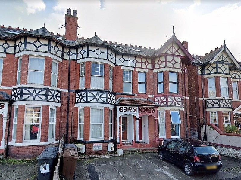 2 bed flat for sale in King Street, Southport, Merseyside. PR8 Zoopla