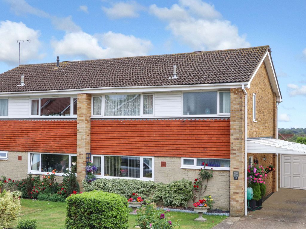 3 bed semidetached house for sale in Ainsdale Close, Folkestone CT19