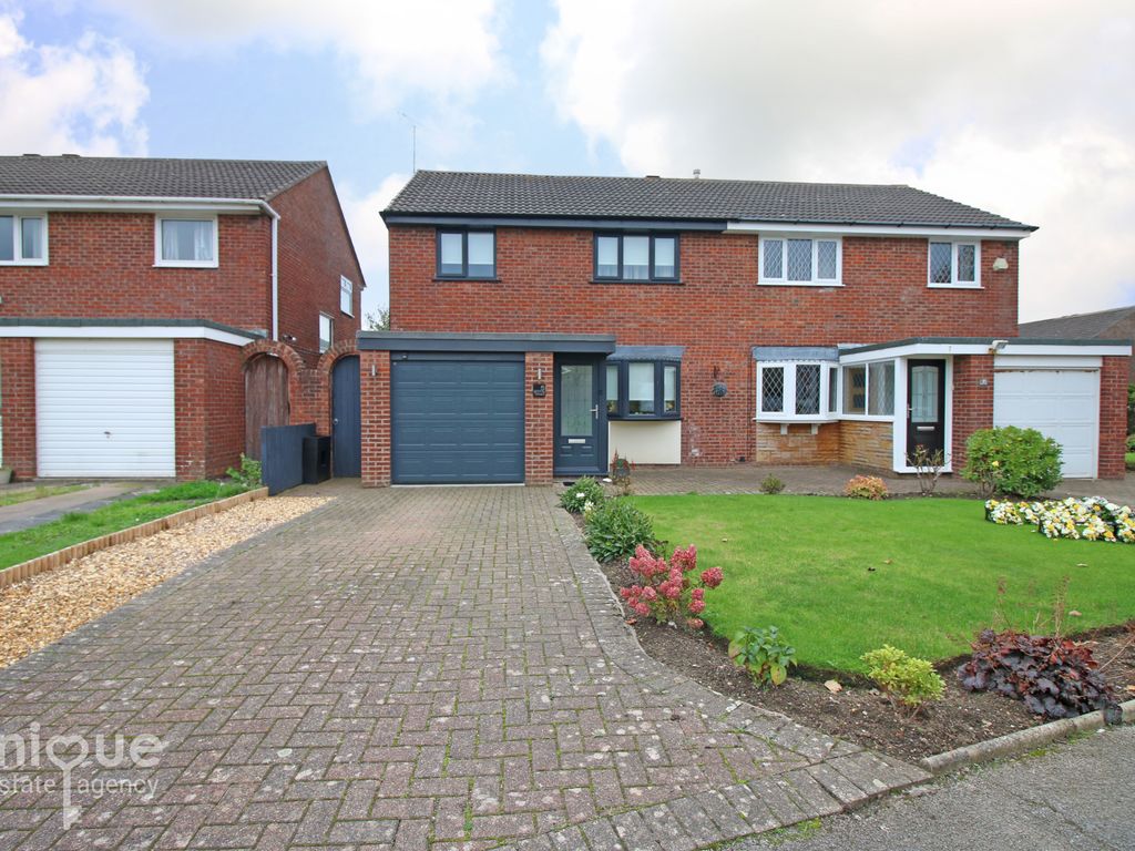 3 bed semidetached house for sale in Skipton Avenue, PoultonLeFylde