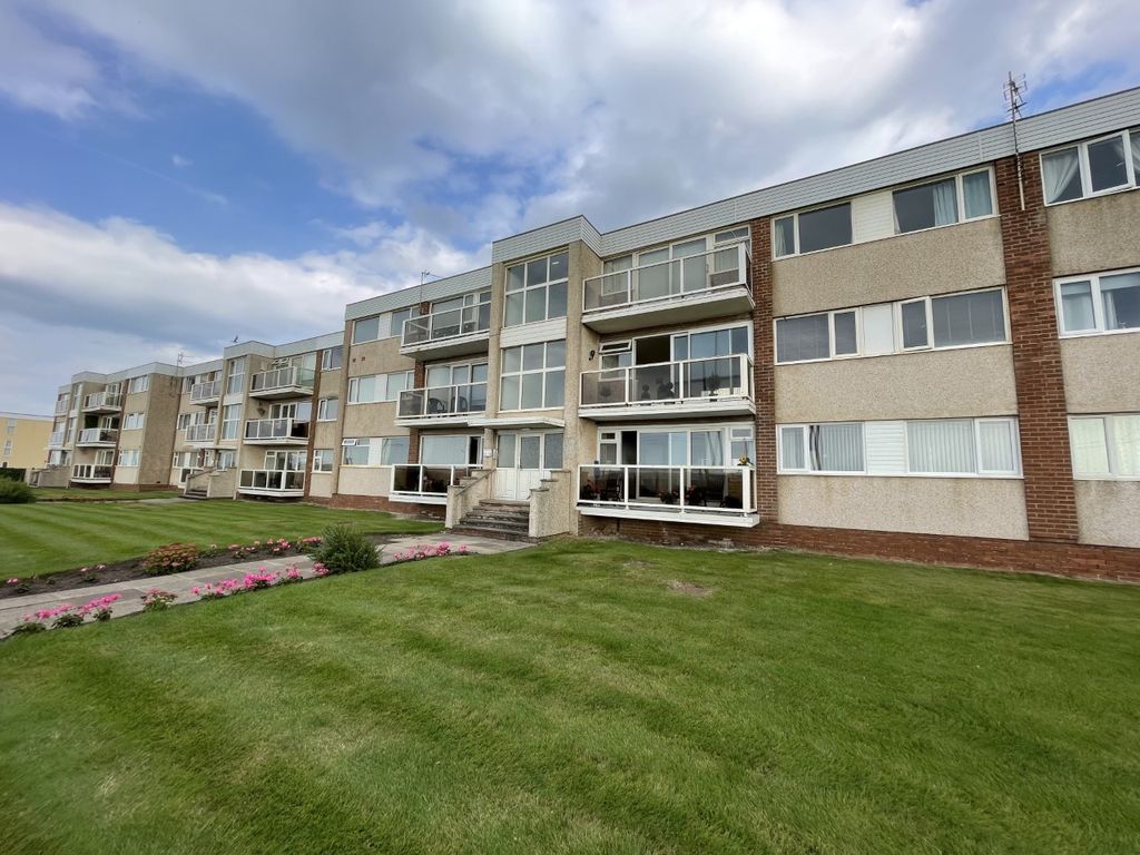 2 bed flat for sale in Wilvere Court, Queens Promenade, Norbreck FY5