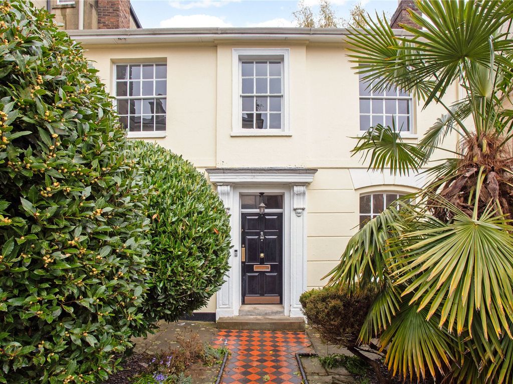3 bed detached house for sale in Grosvenor Road, Tunbridge Wells, Kent