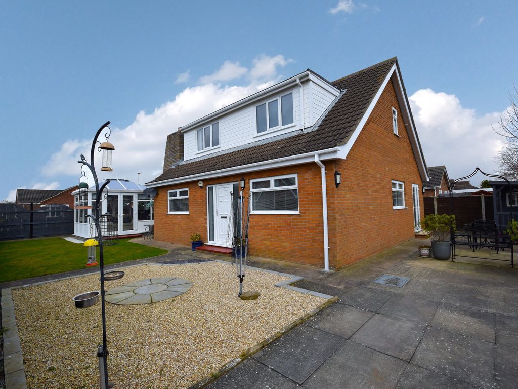 3 bed property for sale in St Valentine Way, Skegness PE25 Zoopla