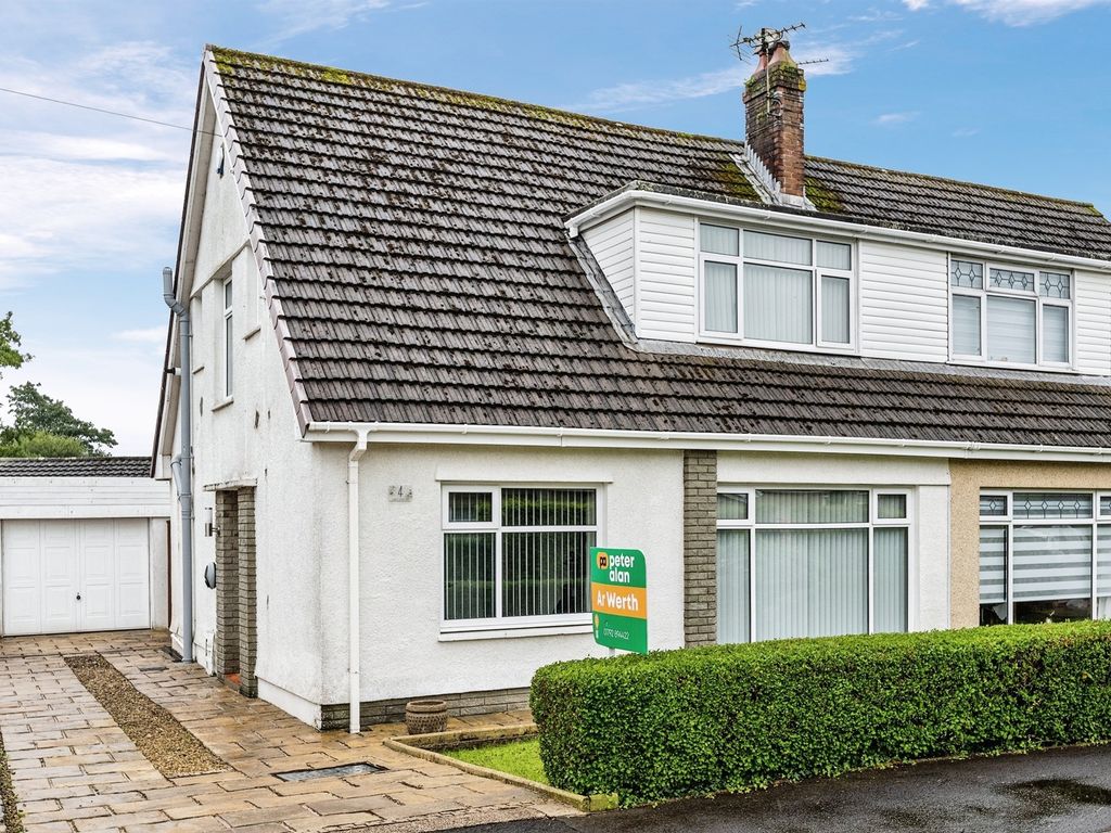 2 bed semidetached bungalow for sale in Christopher Rise, Pontlliw, Swansea SA4, £240,000 Zoopla