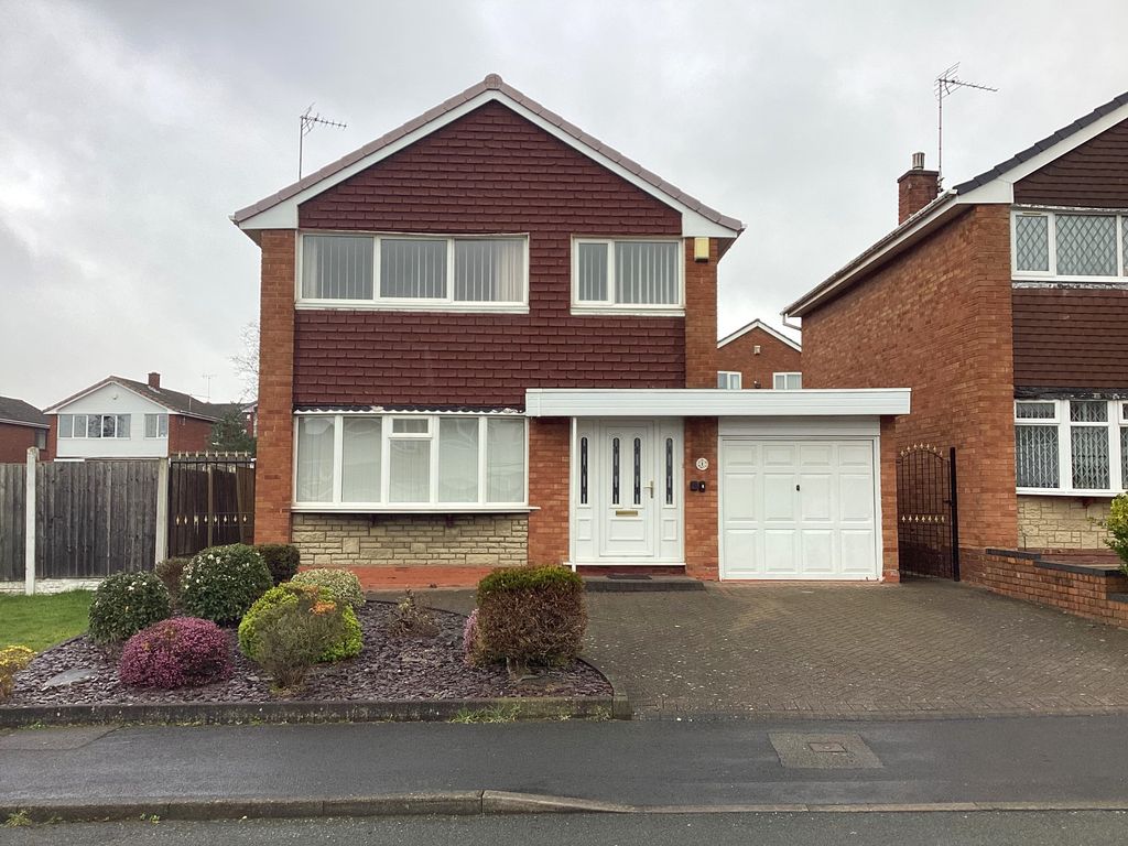 3 bed detached house for sale in Penryn Road, Walsall WS5 Zoopla