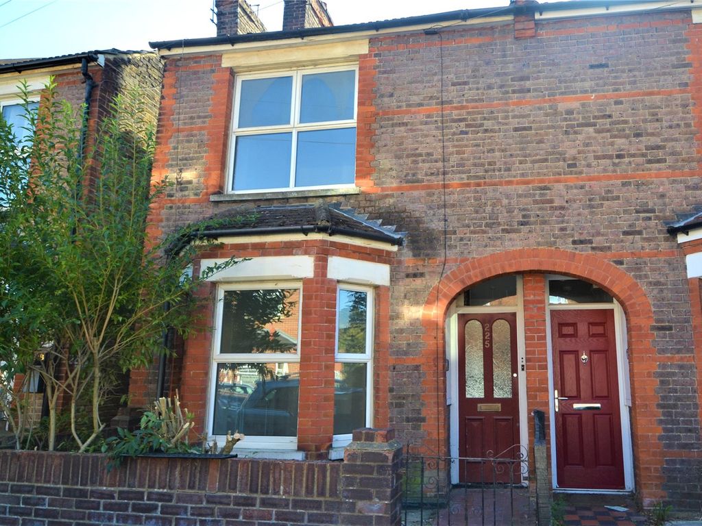3 bed end terrace house to rent in Harwoods Road, Watford WD18 Zoopla