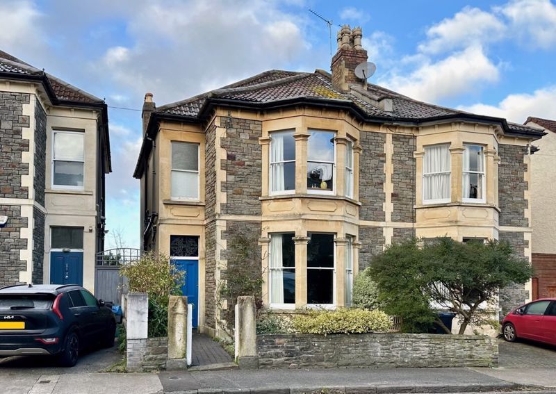 4 bed semidetached house for sale in Belmont Road, St. Andrews