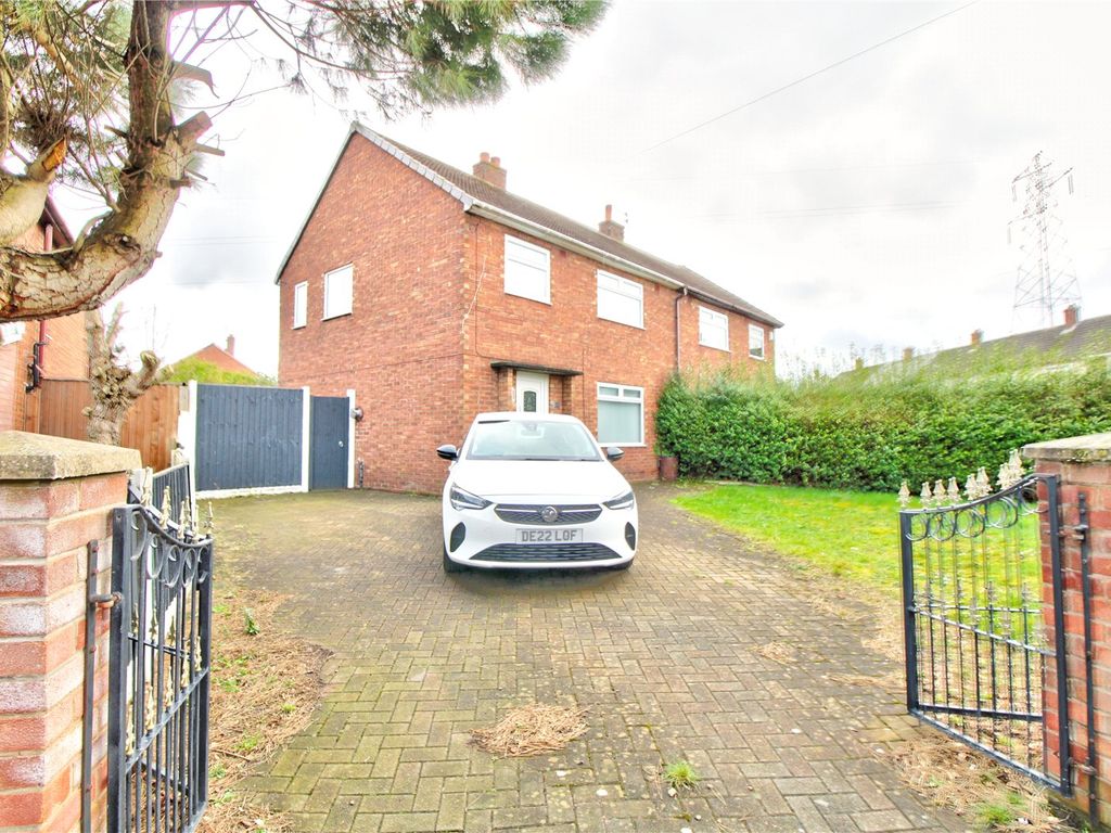 3 bed semidetached house for sale in Florence Nightingale Close