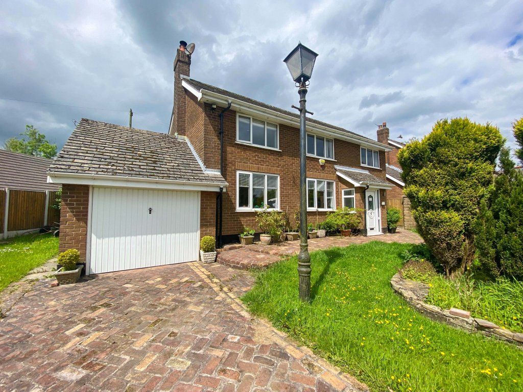 3 bed detached house for sale in Burnley Road, Weir, Bacup, Rossendale OL13 Zoopla