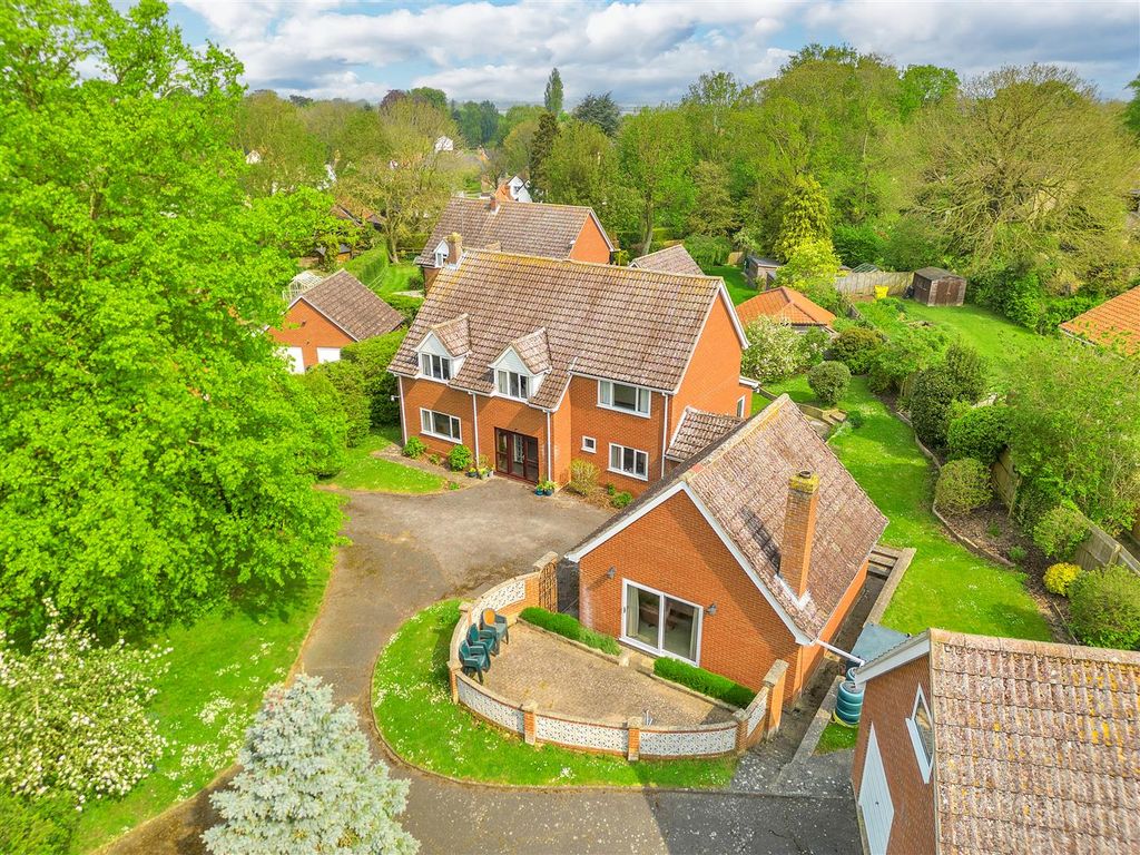 5 bed detached house for sale in Risby, Bury St. Edmunds IP28, £699,995