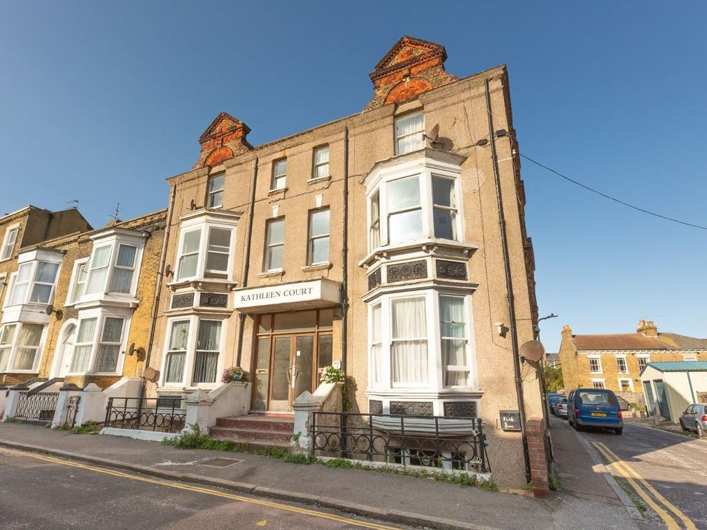 2 bed flat to rent in 2830 Ethelbert Road, Margate CT9, £900 pcm Zoopla