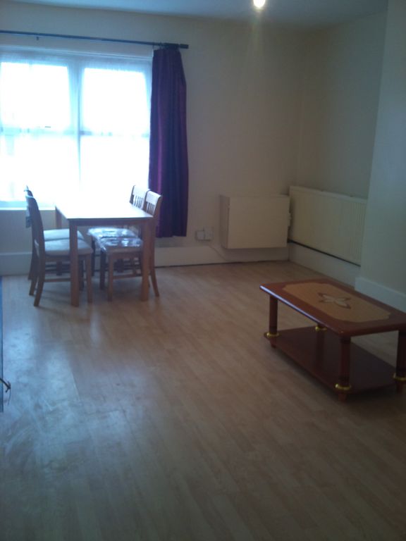 1 bed flat to rent in Tulse Hill, London SW2, £1,300 pcm Zoopla