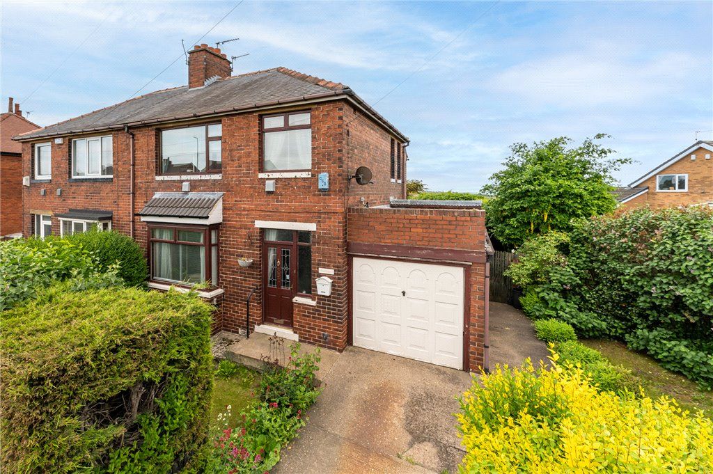 3 bed semidetached house for sale in Leeds Road, Dewsbury, West