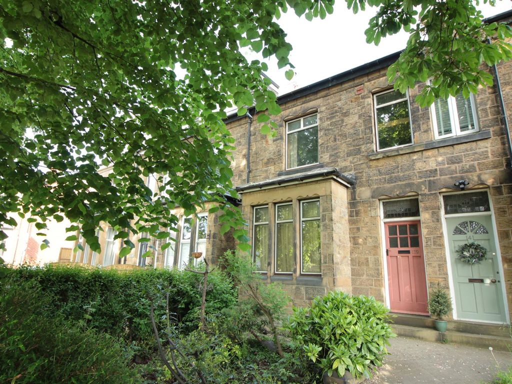 3 bed terraced house for sale in Aberford Road, Woodlesford, Leeds LS26