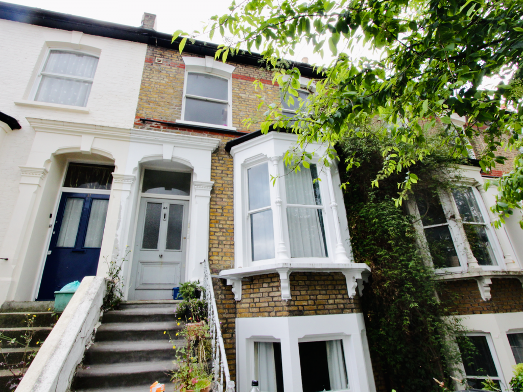 2 bed flat to rent in Alvington Crescent, Dalston, London E8 Zoopla