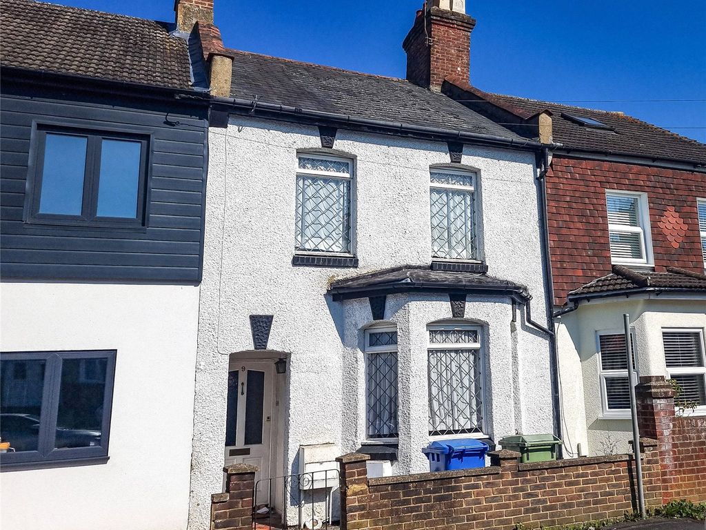 3 bed terraced house for sale in Brighton Road, Aldershot, Hampshire