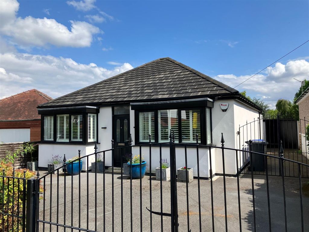 2 bed detached bungalow for sale in Dalewood Avenue, Beauchief S8, £400,000 Zoopla