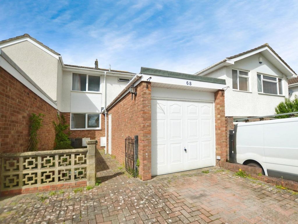3 bed link detached house for sale in Meadowside Drive, Whitchurch