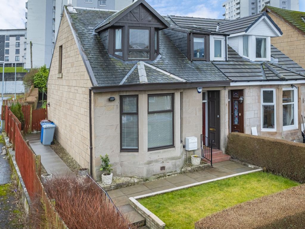 3 bed semidetached house for sale in Monkcastle Drive, Cambuslang