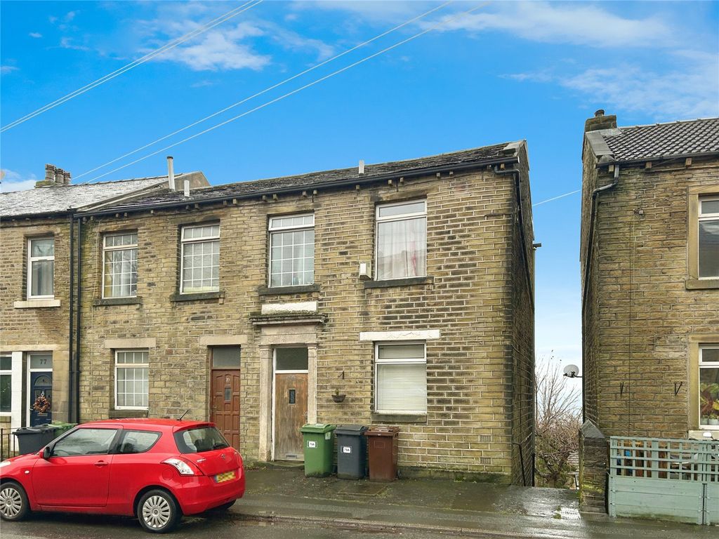 2 bed terraced house to rent in James Street, Golcar, Huddersfield HD7