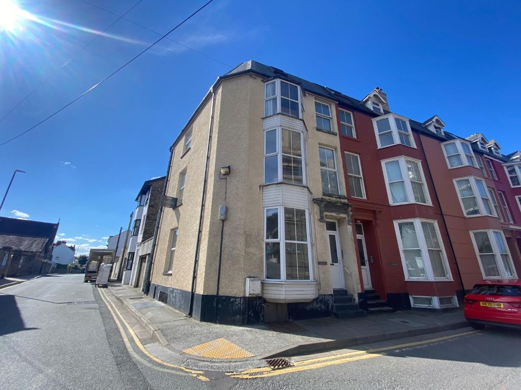 6 bed end terrace house to rent in Albert Place, Aberystwyth SY23 Zoopla