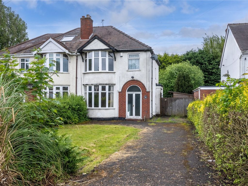 3 bed semidetached house for sale in Cannock Road, Wednesfield