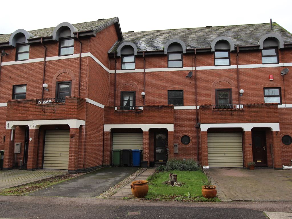 4 bed town house to rent in Alexandra Mews, Tamworth B79 Zoopla