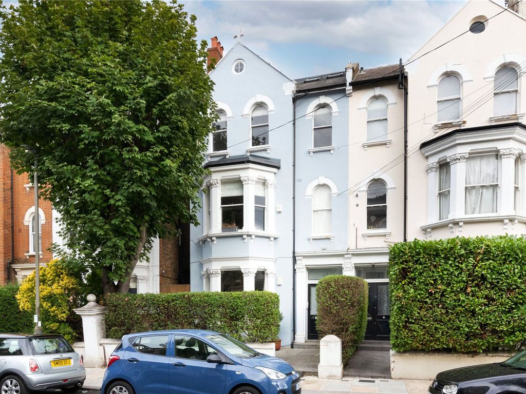 3 bed flat for sale in Sisters Avenue, London SW11 Zoopla