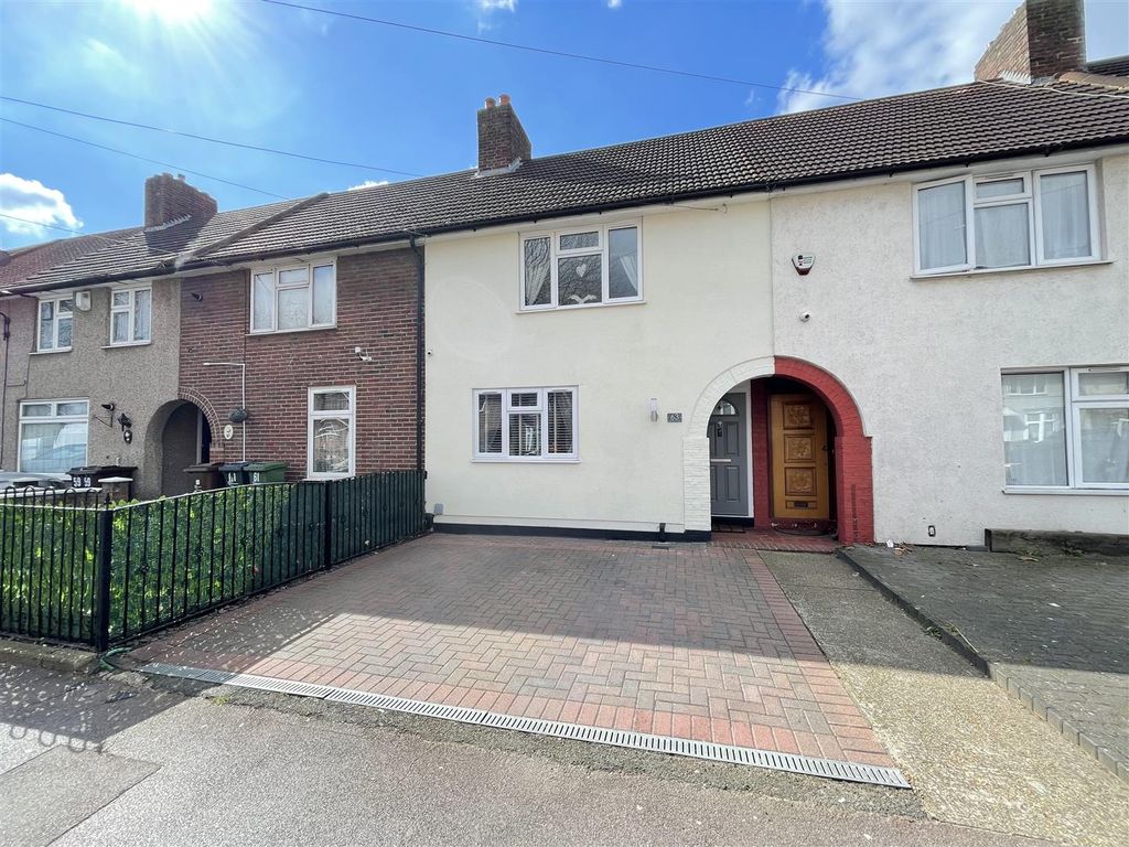 2 bed terraced house for sale in Parsloes Avenue, Dagenham RM9 Zoopla