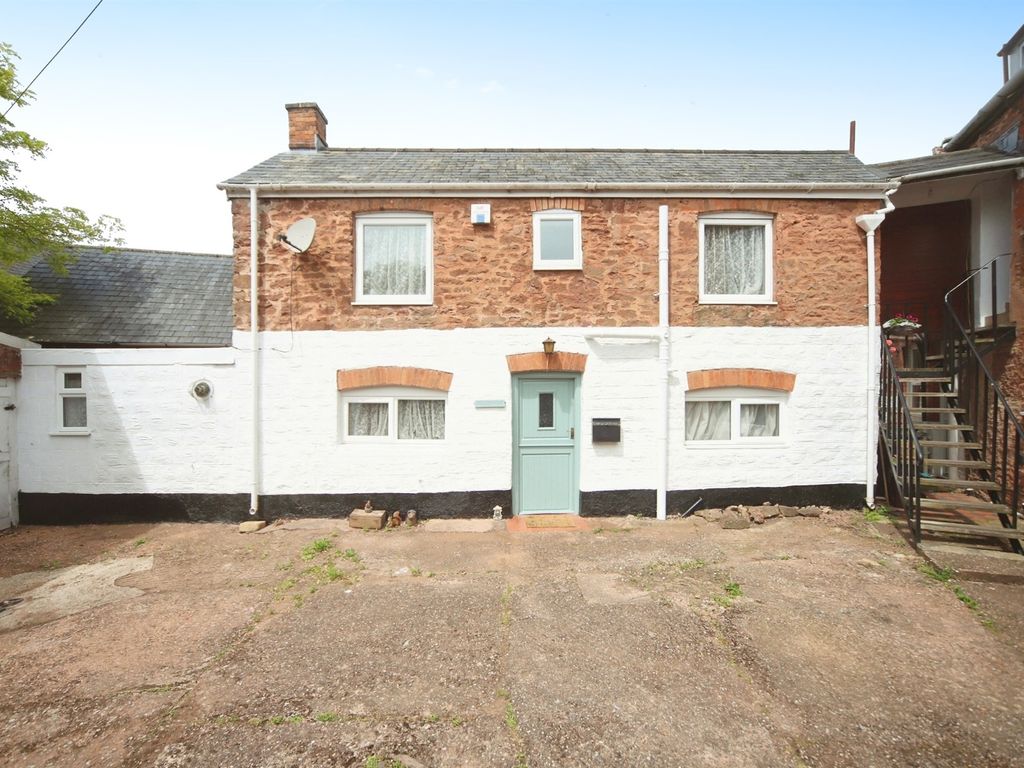 2 bed cottage for sale in Taunton Road, Lydeard, Taunton TA4, £