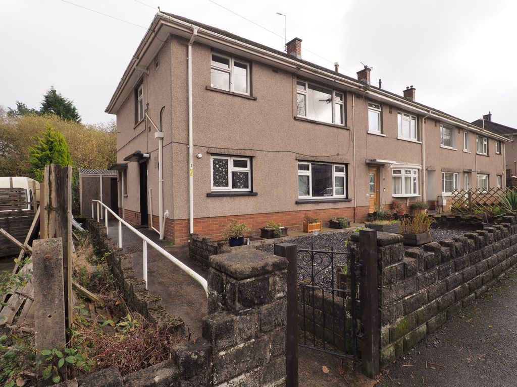1 bed flat for sale in HeolYGog, Gowerton, Swansea SA4 Zoopla