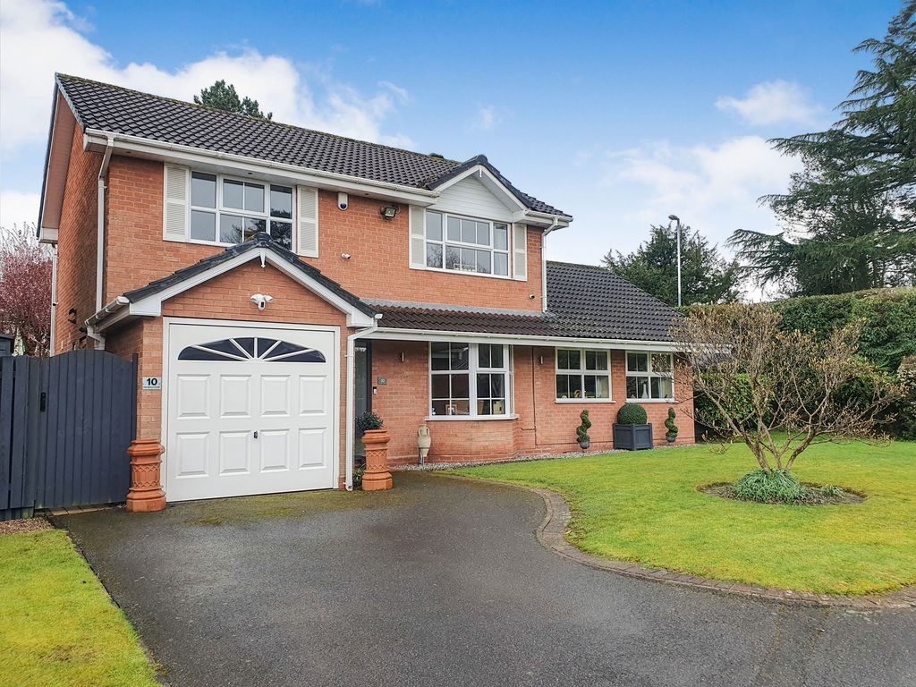 4 bed detached house for sale in Farnbury Croft, Kings Norton