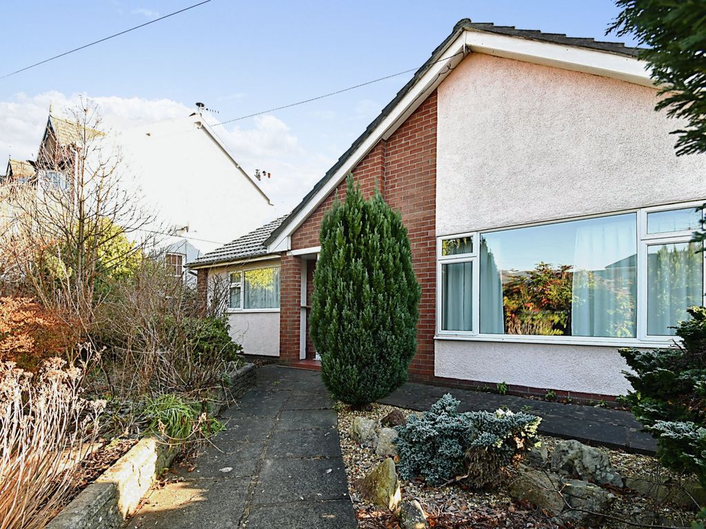 3 bed detached bungalow for sale in Hereford Road, Abergavenny NP7 Zoopla